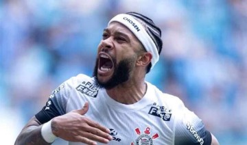 巴甲实力不输英超!32岁荷兰国脚老将德佩碾压利物浦、曼联锋线球员